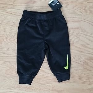 6 mo Nike Pants